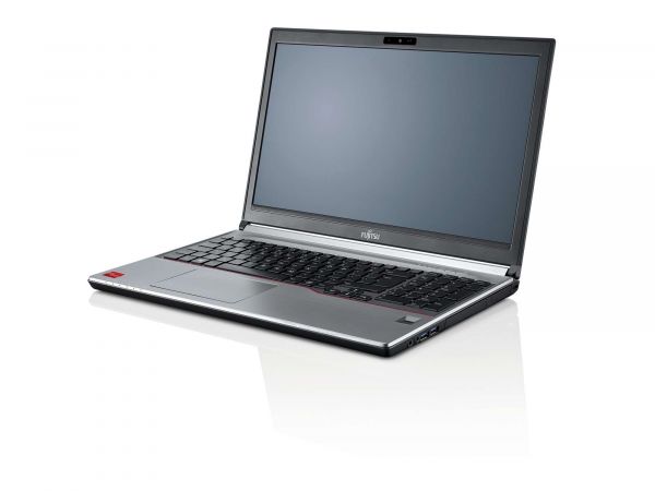Fujitsu LifeBook E756 i5-6300U 8GB 256GB SSD 15,6" Laptop C-Ware/Bastler!